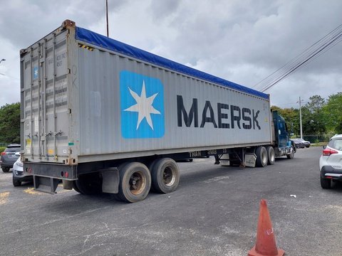 Transporte terrestre de contenedor